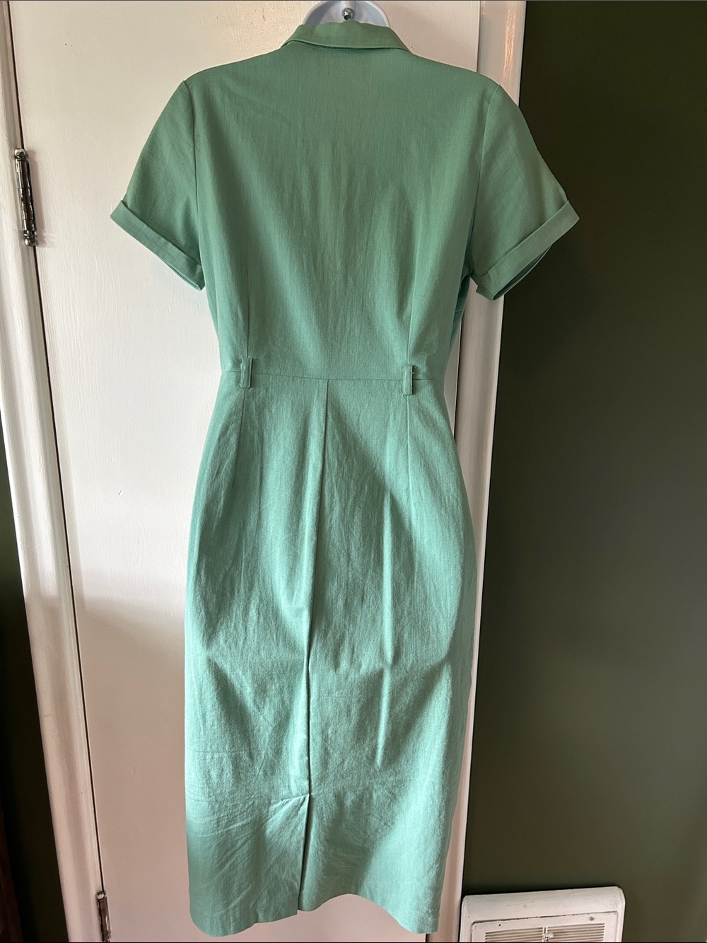 Collectif - Retro-Style Nurse Pencil Dress - Picture 3 of 10